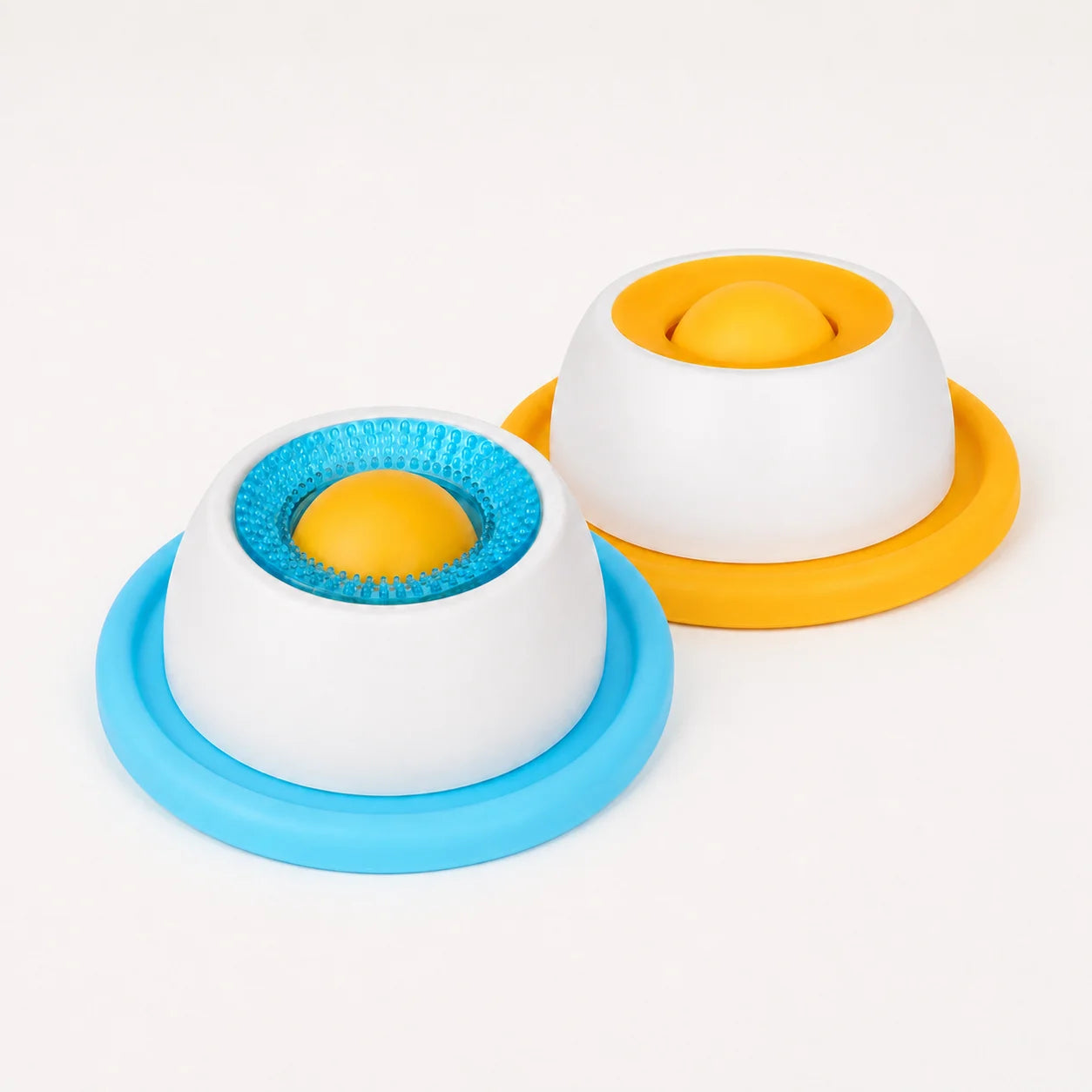 LickiMat enrichment slow feeder for cats and dogs – product view 7